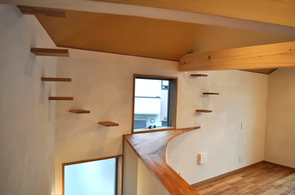 屋根裏